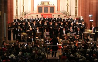 Konzert Mainzer Singakademie vor Publikum in einer Kirche