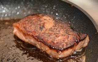 Steak in der Pfanne