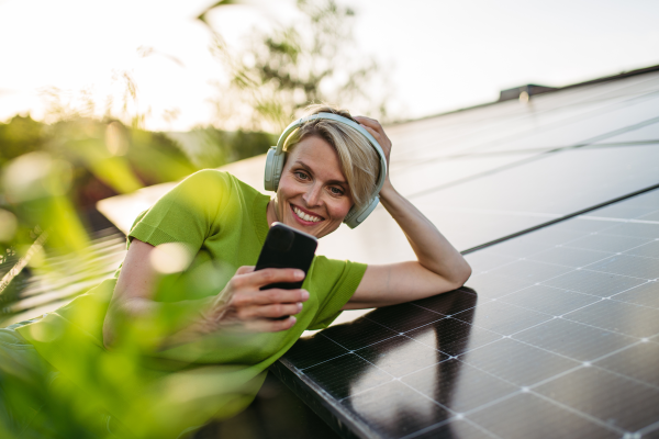 Ihr Weg zur eigenen Photovoltaik-Anlage - mit der Rheinhessen Sparkasse und Silithium